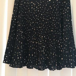 ANN TAYLOR PLEATED SWING SKIRT NAVY/POLKA DOTS